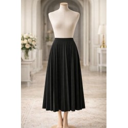 Jupe midi plissée noire Stradivarius taille S femme